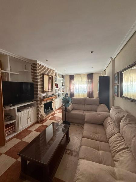 Foto 741c3032-865f-4124-9122-3de700df3a17. Casa aparellada a calle joaquín blume 25 a Roquetas pueblo Roquetas de Mar