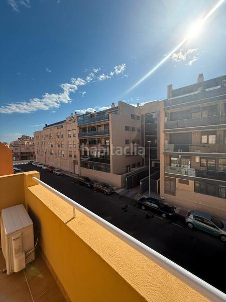 Foto a8b0ab55-28a9-427a-ac94-549fcd49aee3. Casa aparellada a calle joaquín blume 25 a Roquetas pueblo Roquetas de Mar