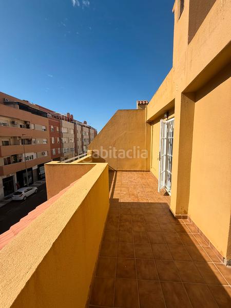 Foto eb79caea-223d-4780-adf9-bd4aa4e11cfe. Casa aparellada a calle joaquín blume 25 a Roquetas pueblo Roquetas de Mar