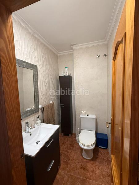 Foto f9b0abc5-c7eb-4a5a-babc-eba77d30c168. Casa aparellada a calle joaquín blume 25 a Roquetas pueblo Roquetas de Mar