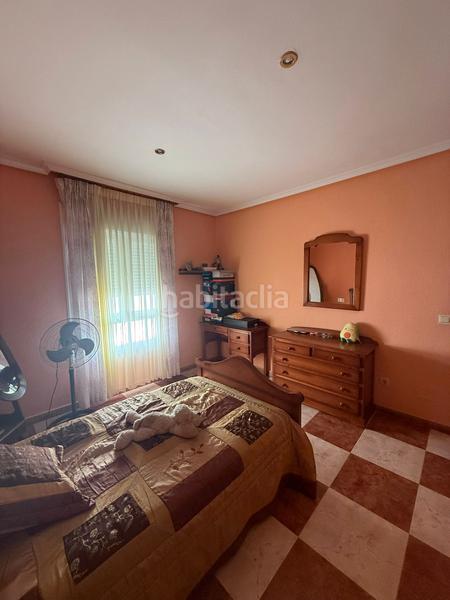 Foto fd855cb0-3299-4dd8-810c-095c54379a4f. Casa aparellada a calle joaquín blume 25 a Roquetas pueblo Roquetas de Mar