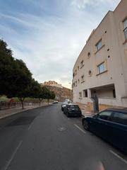 Pis a Calle Bahía de Almería 13