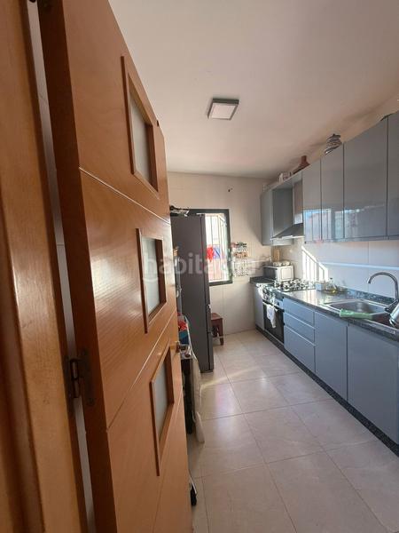 Foto 9105718a-5ff3-445b-bb34-331fd0df6c2d. Pis a calle horno 20 a Roquetas pueblo Roquetas de Mar