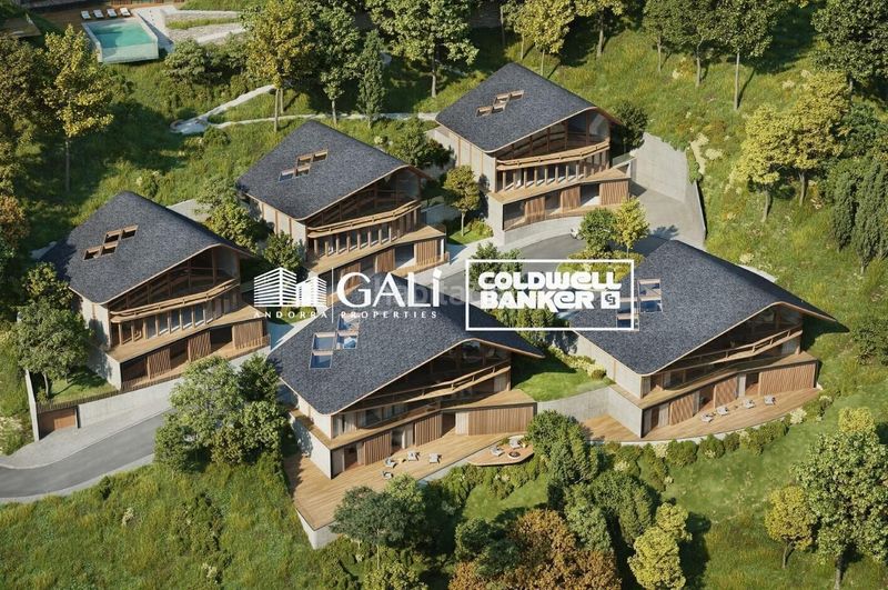 Foto 9c1c0f50-2c74-47d5-814b-1ed31323459a. Chalet residential mountain resort en coll d´Ordino Ordino