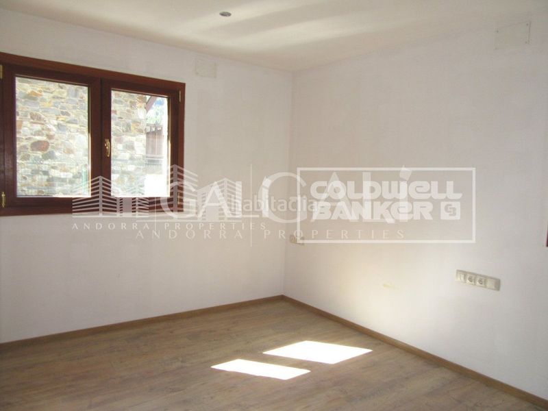 Foto 1bc5397d-d4e2-45ba-9719-ace3d44cf9a7. Casa adossada amb calefacció aparcament a El Forn-Prats-Meritxell Canillo