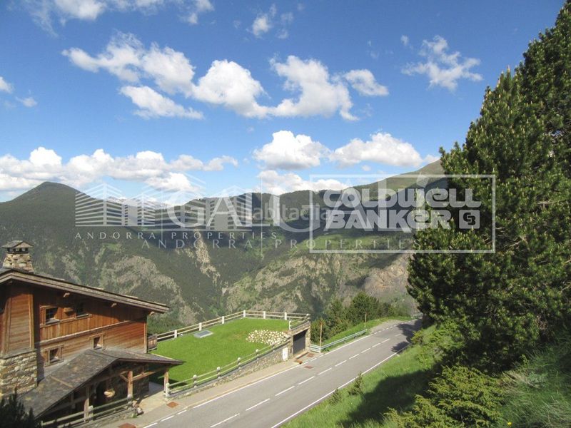 Foto 48dd10da-c33a-4d7e-b73b-f75b27ff1e39. Casa adossada amb calefacció aparcament a El Forn-Prats-Meritxell Canillo