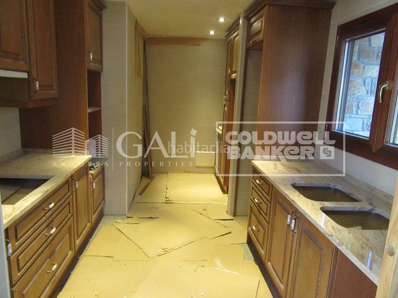 Foto 5f701335-4d32-4c6a-aefc-fd8f6166ebd3. Casa adossada amb calefacció aparcament a El Forn-Prats-Meritxell Canillo