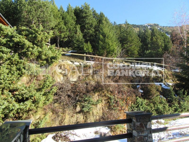 Foto c2454e1d-ade1-47a4-aa2a-a1e7168565bb. Casa adossada amb calefacció aparcament a El Forn-Prats-Meritxell Canillo