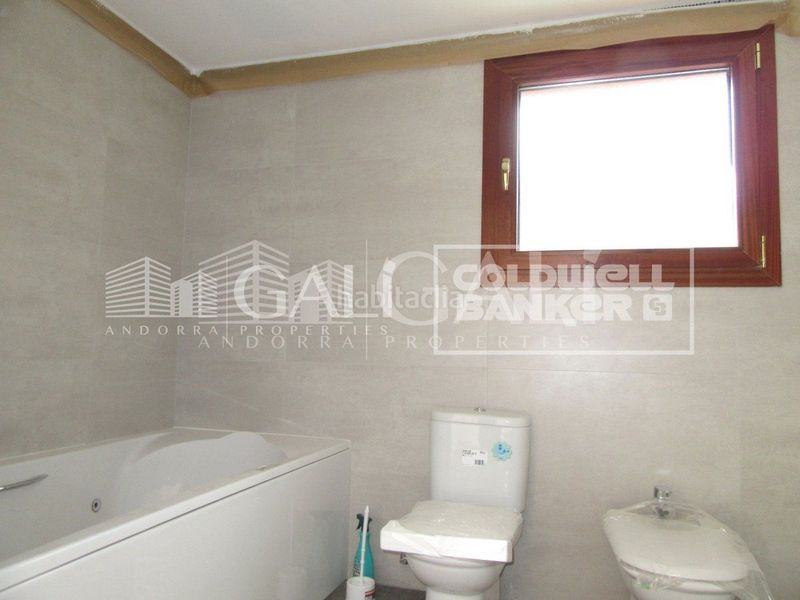 Foto e2cd67e7-d76f-4bca-ad22-cea9349d2324. Casa adossada amb calefacció aparcament a El Forn-Prats-Meritxell Canillo