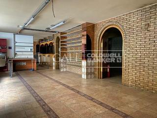 Miete Geschäftsraum  Carretera la bartra. Local comercial a pie de calle en encamp