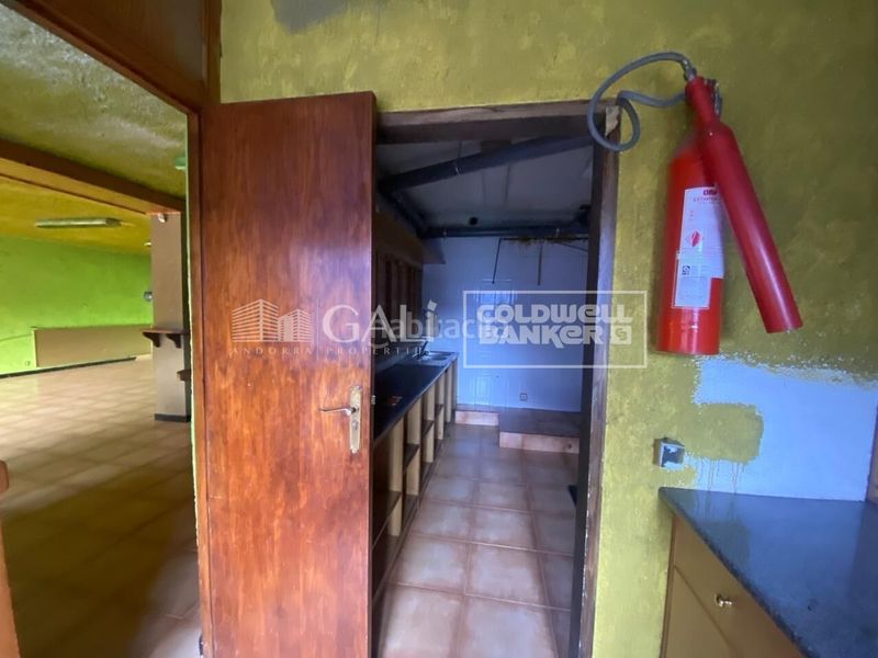 Foto c4ec4000-c755-4f33-a8d3-50438ebdfc5c. Lloguer local comercial a L´Aldosa-Ransol Canillo