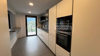 Lloguer Dúplex  Carretera carretera dels vilars. Dúplex de alto estanding de 4 habitaciones con acceso a gimnasio