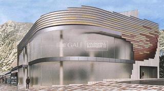 Lloguer Local Comercial  Carlemany. Gran local comercial en el centro de escaldesengordany