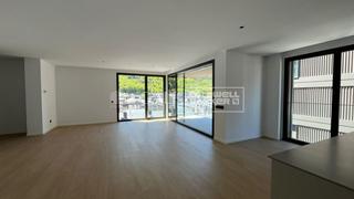 Lloguer Pis a Calle nacions unides 35. Piso en torre zenit 1 a estrenar con balcón, centrico y dos plaz