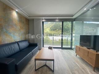 Pis  Urbanizacion gran sol. Piso exclusivo de 2 habitaciones con 1 plaza de garaje y zona de