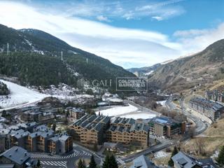 Pis a Camí pont del tarter. Obra nueva de lujo a pie de pistas de grandvalira