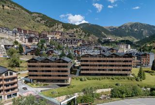 Appartamento in Camí pont del tarter. Obra nueva de lujo a pie de pistas de grandvalira
