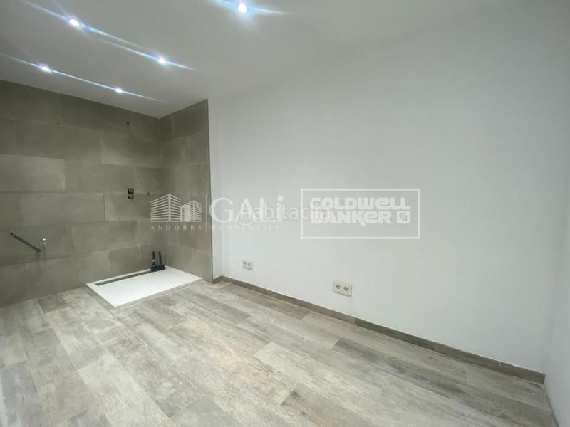 Foto 1cb3f950-0d8f-4727-857f-2b922c6b4171. Appartamento con riscaldamento parcheggio piscina in Canillo
