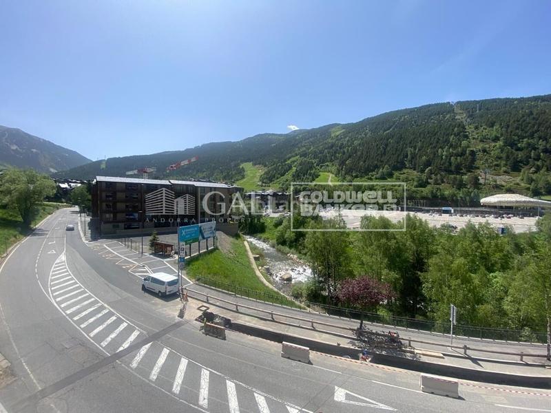 Foto f7139a7c-5dc3-421b-b5fd-877024056e09. Appartamento con riscaldamento parcheggio piscina in Canillo