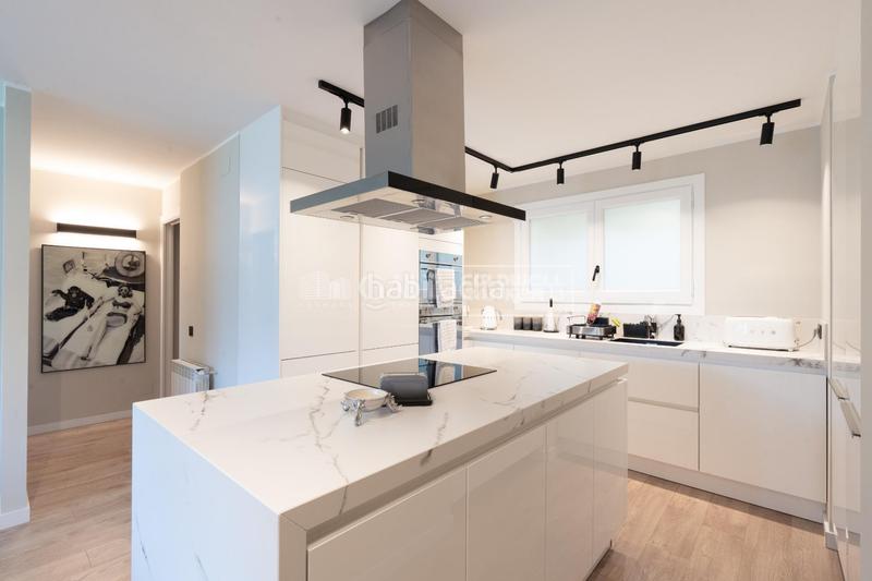 Foto b8799772-66f9-41e5-85fa-8c63ea9f486c. Appartement avec chauffage parking dans La Massana La Massana