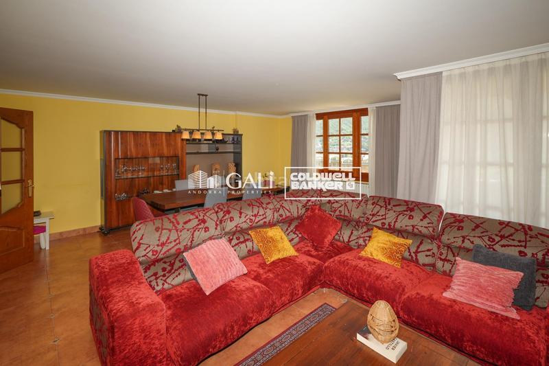 Foto 2df762f0-ab74-49fd-87dd-d5ad53607a0b. Appartamento con riscaldamento parcheggio in Sispony La Massana