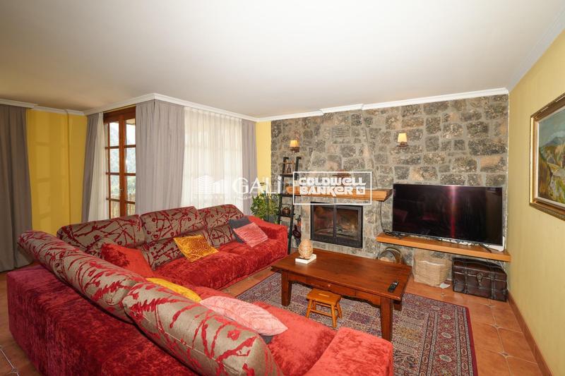 Foto 89d5dad5-61fc-4e3b-a247-850e0b57cc41. Appartamento con riscaldamento parcheggio in Sispony La Massana