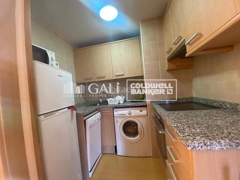 Foto 1e86aae9-32b3-410c-ad63-d715336e9f54. Flat with heating parking in Soldeu-Incles Canillo