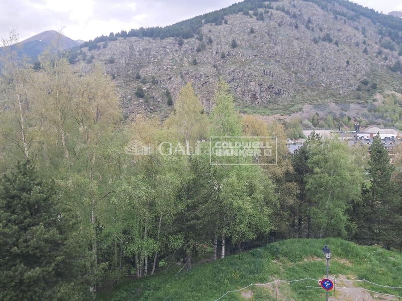 Foto e70ac2ca-7b76-4dcd-b2eb-2d58a2902e15. Piso  de 1 habitacion amueblado en la pleta de soldeu en Canillo