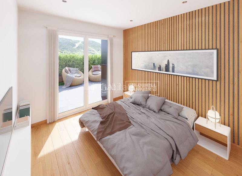 Foto 4ea0a7bb-93ac-48e5-8100-12e1e4221b2a. Casa adossada amb aparcament a Soldeu-Incles Canillo