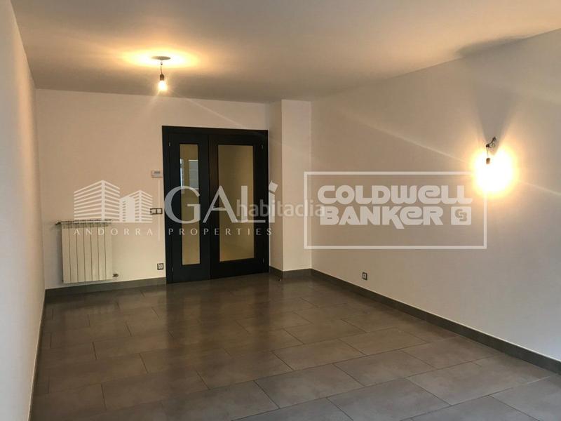 Foto 53c52e32-8041-436a-bec2-ab5a37a2ad08. Affitto appartamento con riscaldamento parcheggio in Escaldes-Engordany