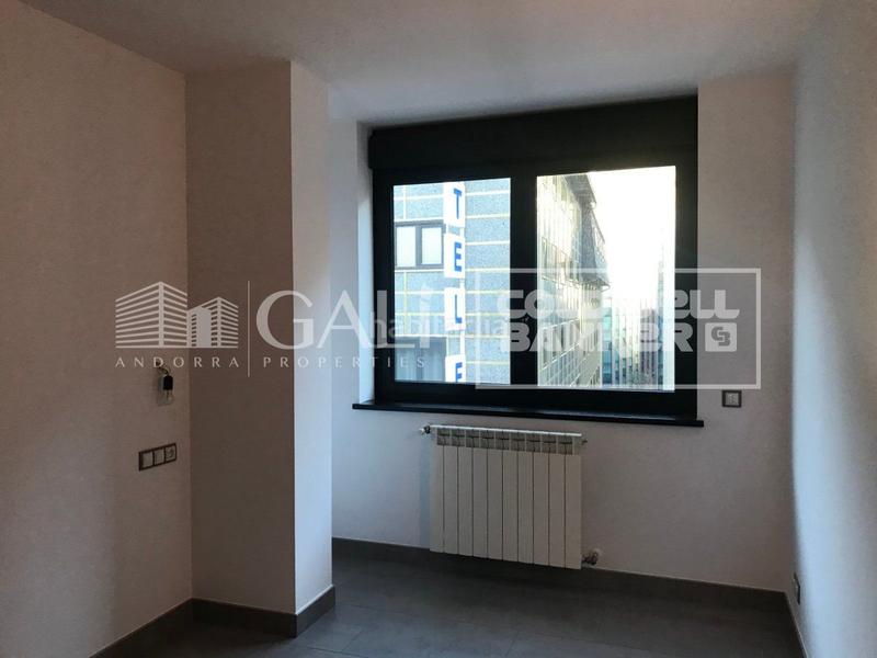 Foto 69b22764-2486-46e0-97b7-f91c2a4aa102. Location appartement avec chauffage parking dans Les Escaldes Escaldes-Engordany