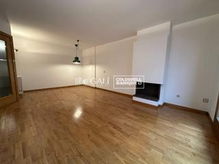 Location Appartement à Calle carrer del prat de la creu, 93. Piso amplio y céntrico en andorra la vella  comodidad, espacio y