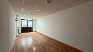 Miete Büro in Calle callaueta 8. Oficina en el centro de andorra la vella