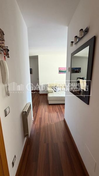 Foto 528d5134-9023-482e-9312-a19f9d8a6d73. Pis amb calefacció aparcament a Encamp Encamp