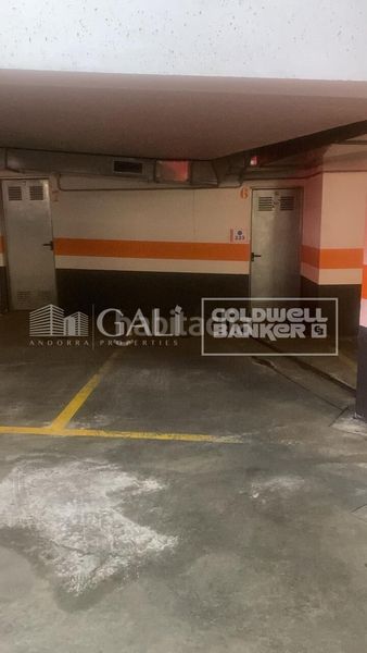 Foto b1e6adf5-9268-424d-887b-07696162a075. Lloguer local comercial a El Tarter Canillo