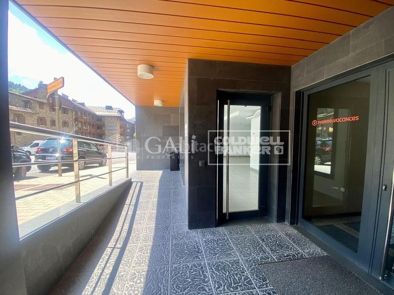 Foto e74cb058-a153-4504-a312-6ceb038fde58. Lloguer local comercial a El Tarter Canillo