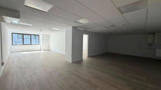 Miete Büro  Carrer sant salvador. Despacho reformado en el centro de andorra la vella