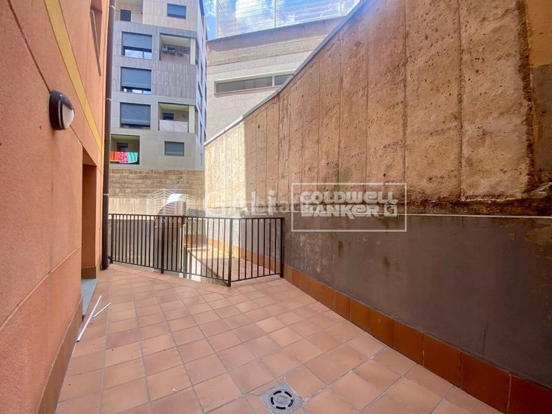 Foto 10959fa7-79c1-425b-9446-fe2de16b9a0b. Planta baixa amb calefacció aparcament a Encamp Encamp