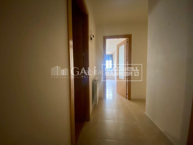 Foto 69527565-a504-478d-8307-8789b913e399. Planta baixa amb calefacció aparcament a Encamp Encamp