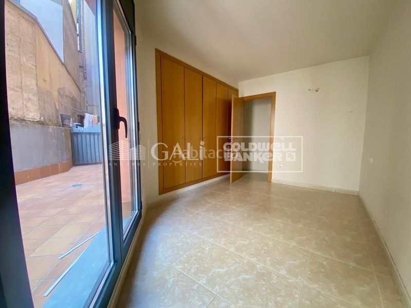 Foto a094d2d9-b334-4c57-a349-f301d401f564. Planta baixa amb calefacció aparcament a Encamp Encamp
