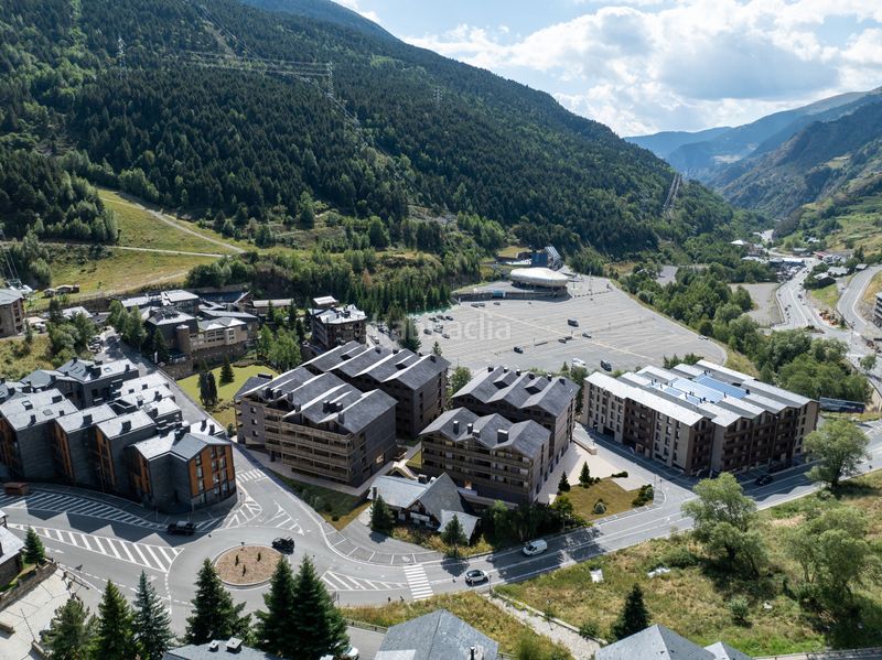 Foto e19b62fe-cfd3-4fd8-82c8-6d96acc7f595. Piso 167m<sup>2</sup> en camí pont dEl Tarter 5 obra nueva de lujo a pie de pistas de grandvalira en Canillo