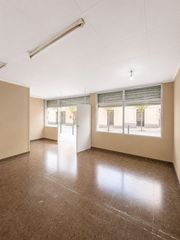 Local Comercial a Carrer d'Almeria