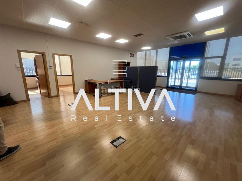 Foto 256dde00-7efa-49b9-8202-f0d0be253582. Industrial building in La Garena Alcalá de Henares