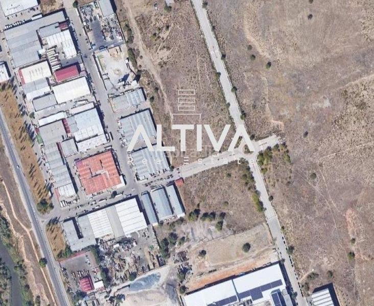 Foto 59ae733d-a1b2-4258-8bd3-0a7688a1d3b4. Terreny residencial a Velilla de San Antonio