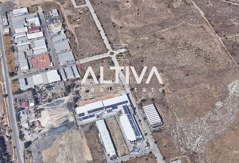 Foto 7b71ccae-c3aa-4e4a-83f3-af24d4ded2e7. Terreno residenziale in Velilla de San Antonio