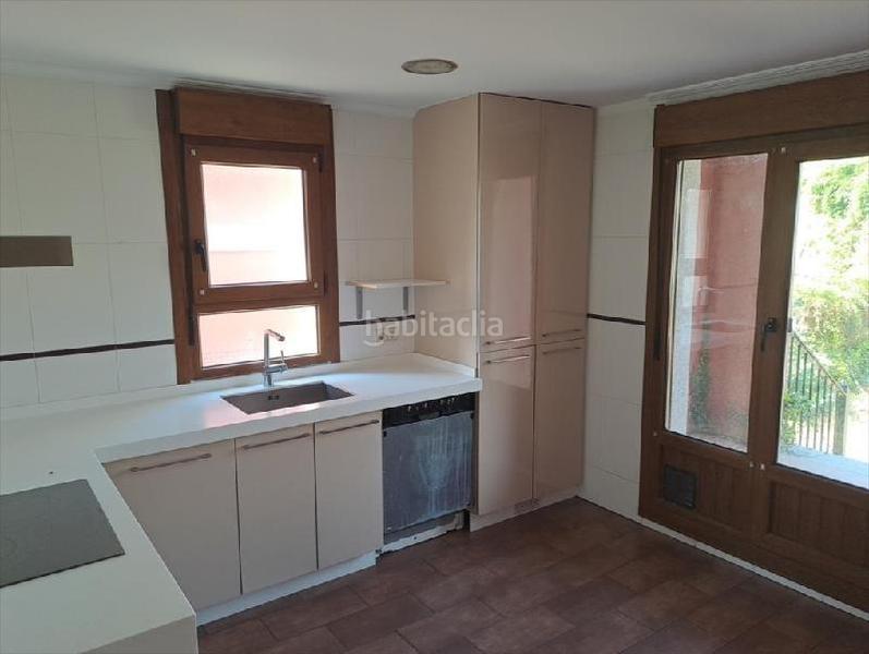 Foto 14d70321-3ca0-4feb-bf83-bdd7a515b6ab. Casa adossada a anxos (os)-carril 61 a O Carril Vilagarcía de Arousa