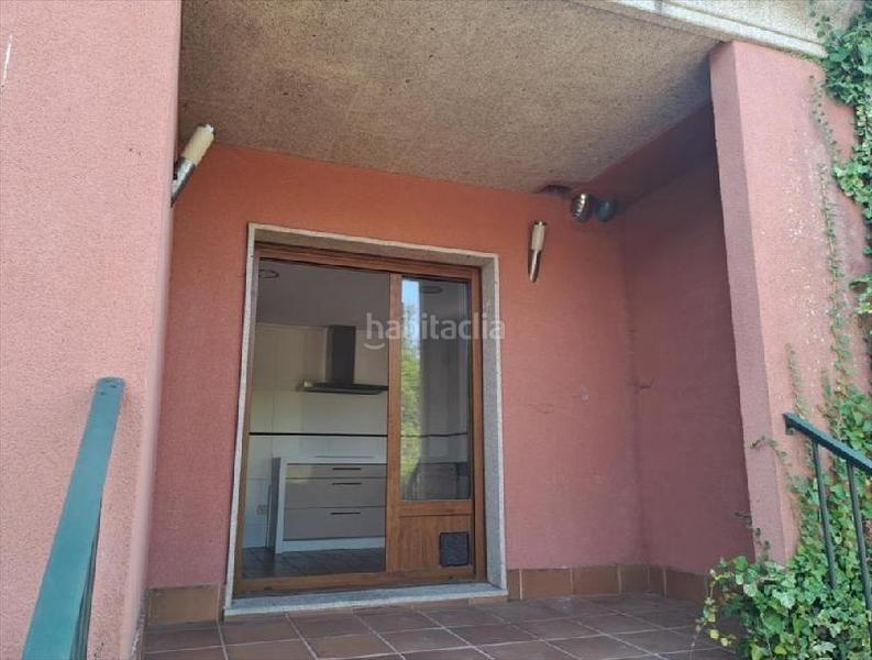 Foto 59d17a60-3fd0-4e10-887e-397a409395a8. Casa adossada a anxos (os)-carril 61 a O Carril Vilagarcía de Arousa