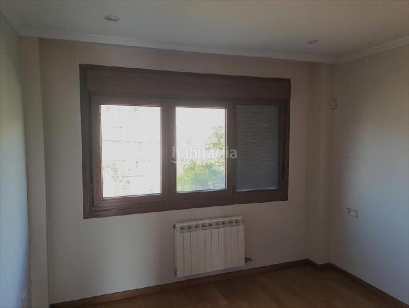 Foto 8a7d1e29-2f84-4a64-b15e-c6f758cdeb19. Casa adossada a anxos (os)-carril 61 a O Carril Vilagarcía de Arousa