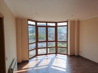 Reihenhaus  Anxos (os)-carril 61. Vivienda adosada  muy luminosa en una ubicación excepcional