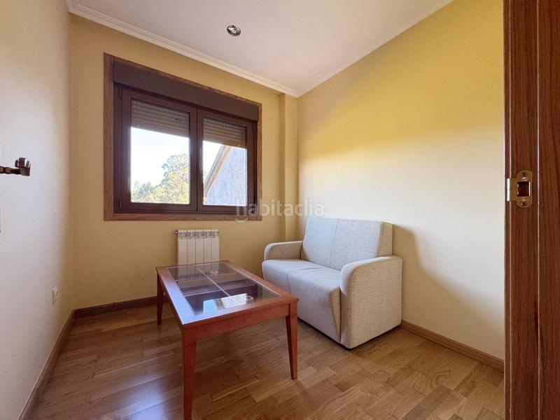 Foto ec44e45b-9537-457d-9c55-14dca4d462d6. Casa amb calefacció aparcament piscina a Campo Lameiro